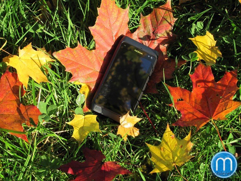 Nokia N8