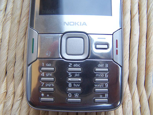 Nokia N82