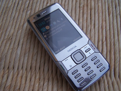 Nokia N82