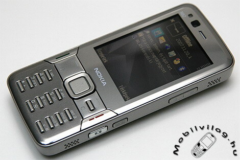 Nokia N82