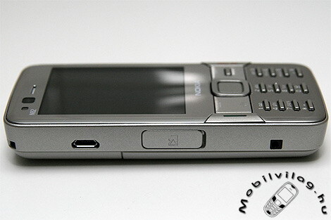 Nokia N82