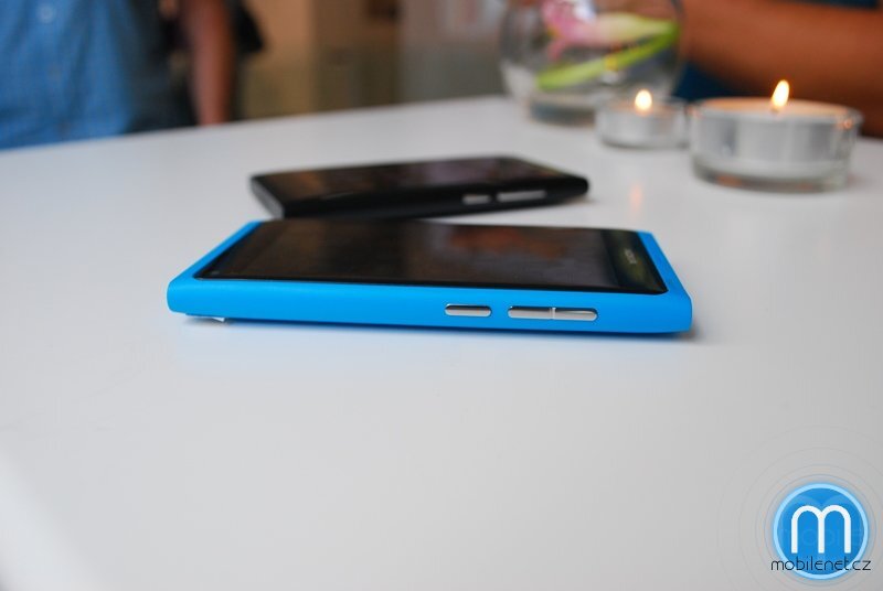 Nokia N9-00