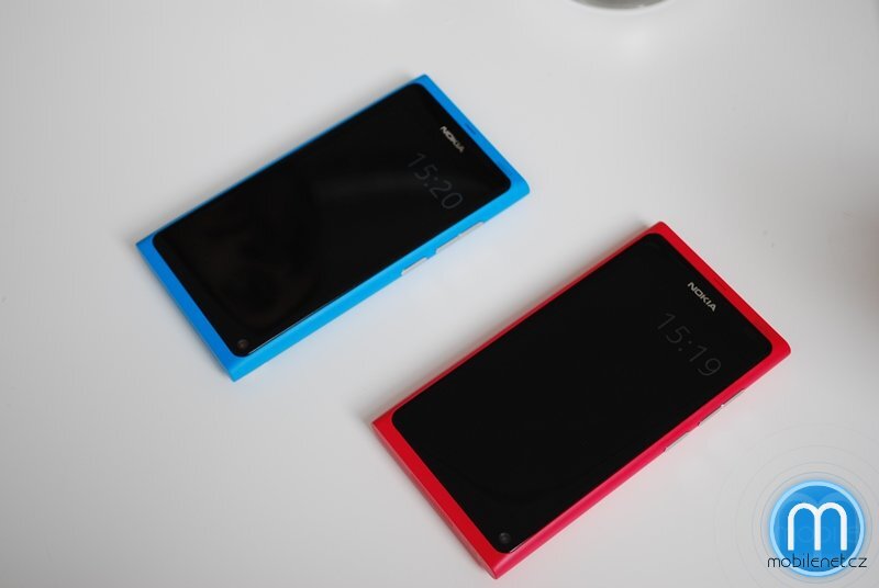 Nokia N9-00