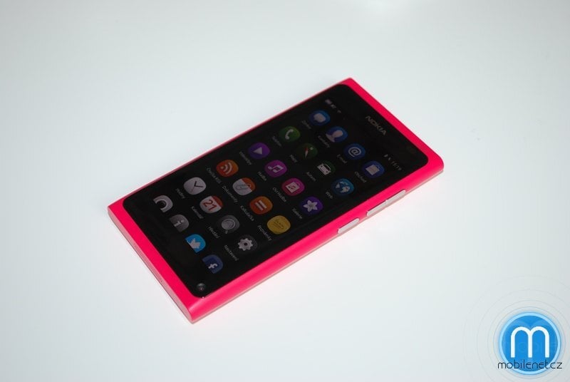 Nokia N9-00