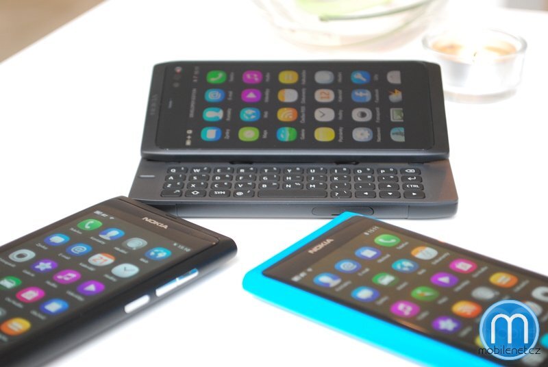 Nokia N9-00