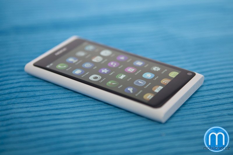 Nokia N9 White (bílá)