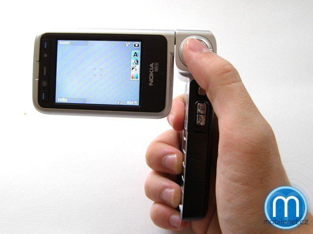 Nokia N93i