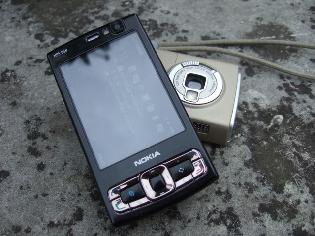 Nokia N95 8GB