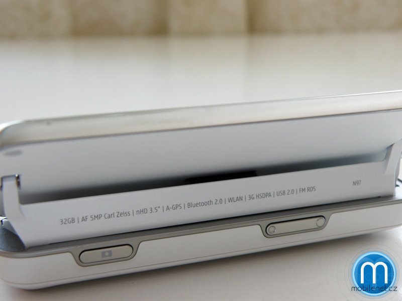 Nokia N97
