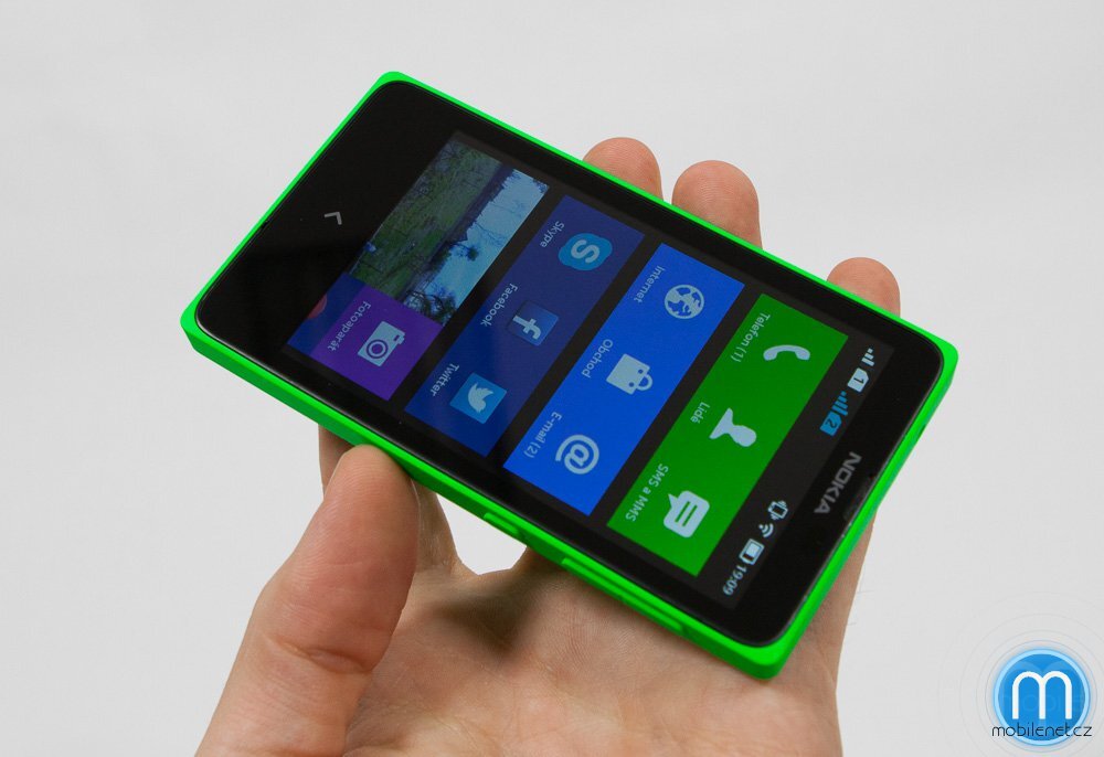 Nokia X