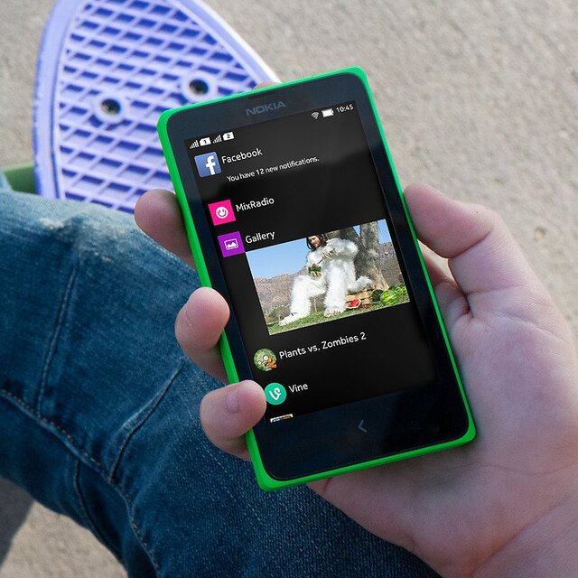 Nokia X +