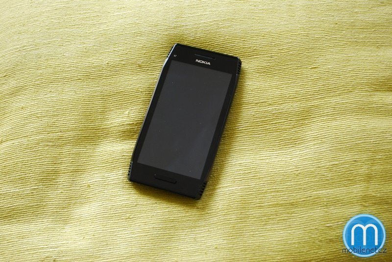 Nokia X7