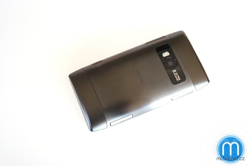 Nokia X7