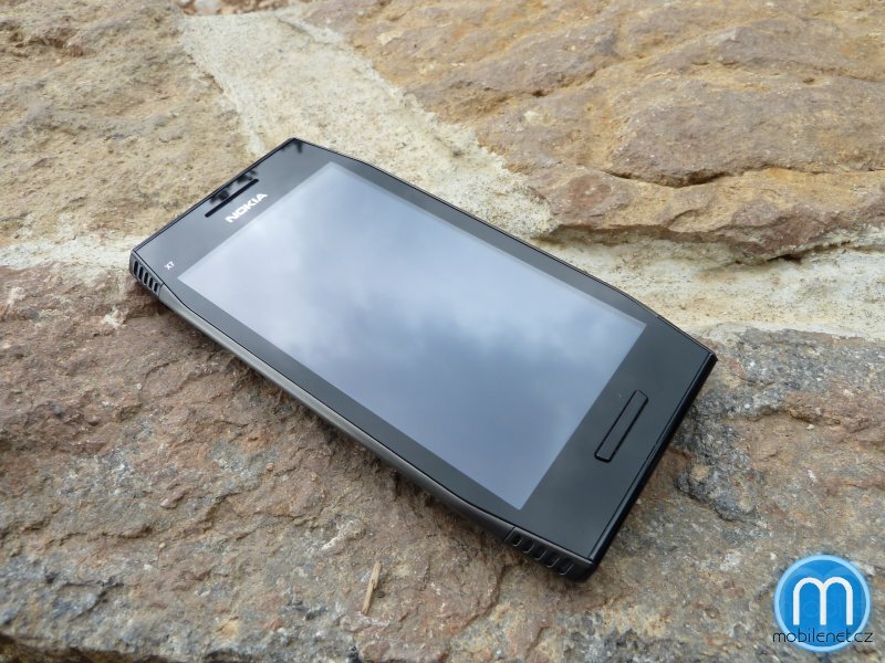 Nokia X7