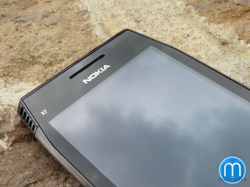 Nokia X7