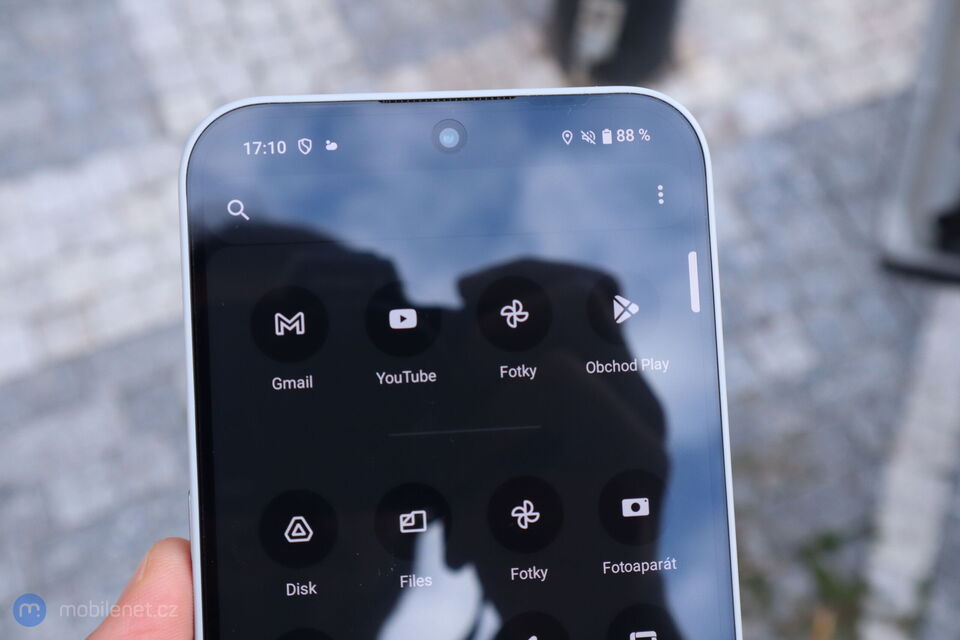 Nothing Phone (2a) Plus