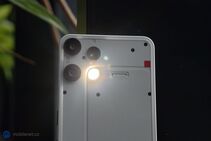 Nothing Phone (3a) Lite