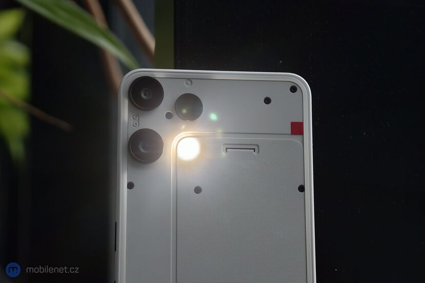 Nothing Phone (3a) Lite