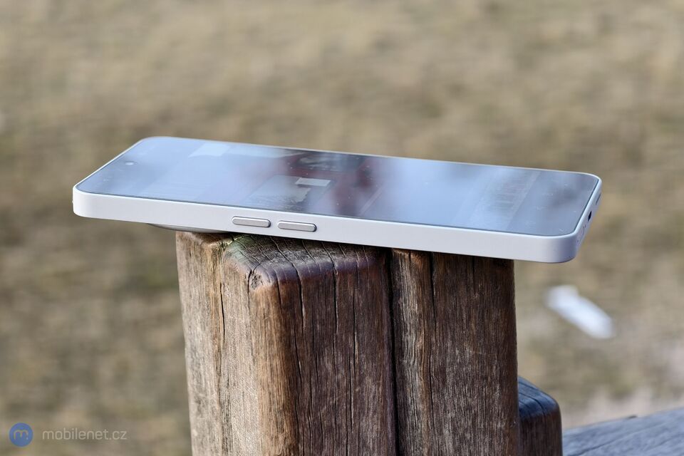 Nothing Phone (3a) Pro