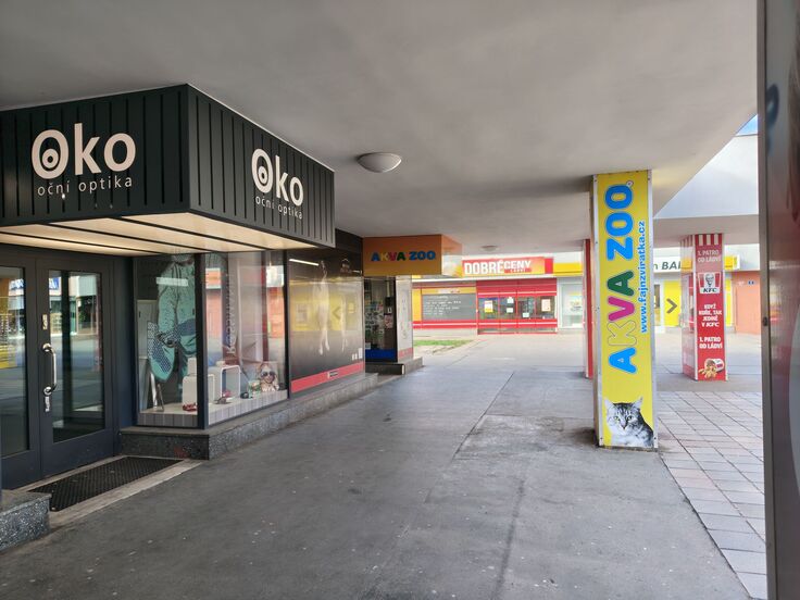 Nothing Phone (4a) Pro