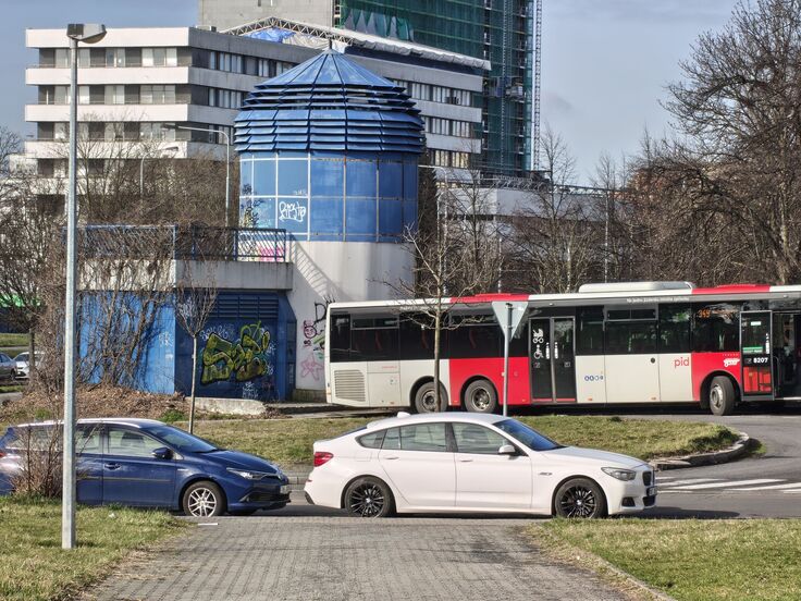 Nothing Phone (4a) Pro