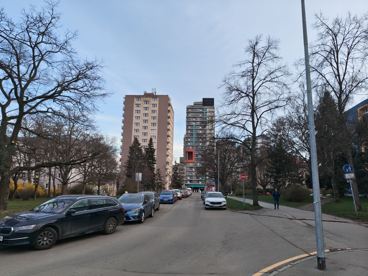 Nothing Phone (4a) Pro