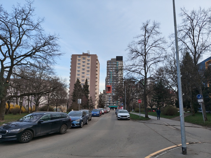 Nothing Phone (4a) Pro