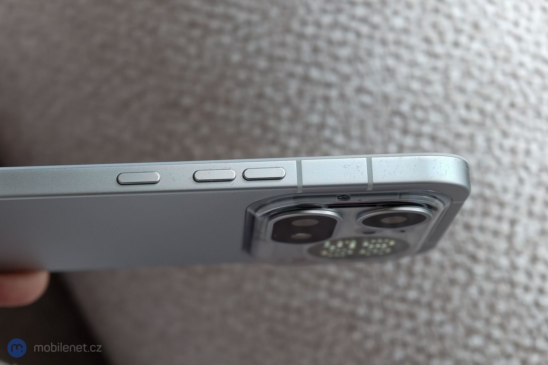 Nothing Phone (4a) Pro