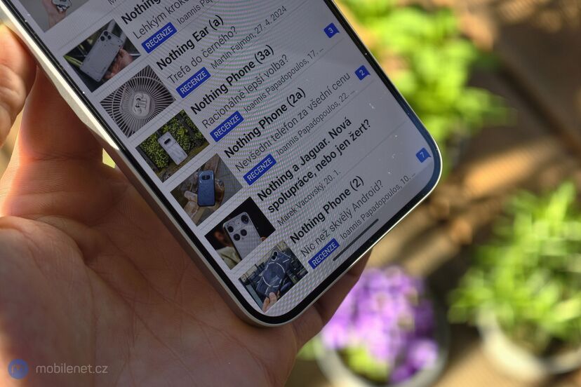 Nothing Phone (4a) Pro