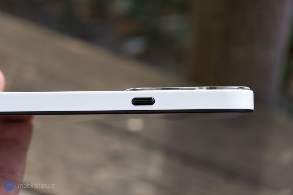 Nothing Phone (4b)