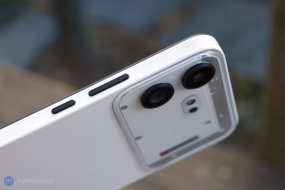 Nothing Phone (4b)