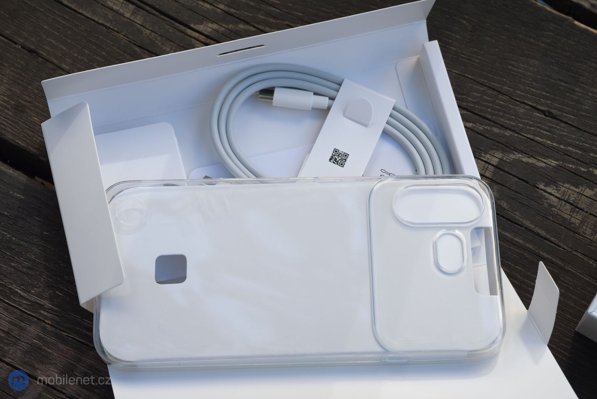 Nothing Phone (4b)