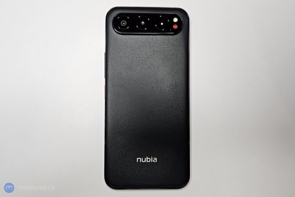 Nubia Air