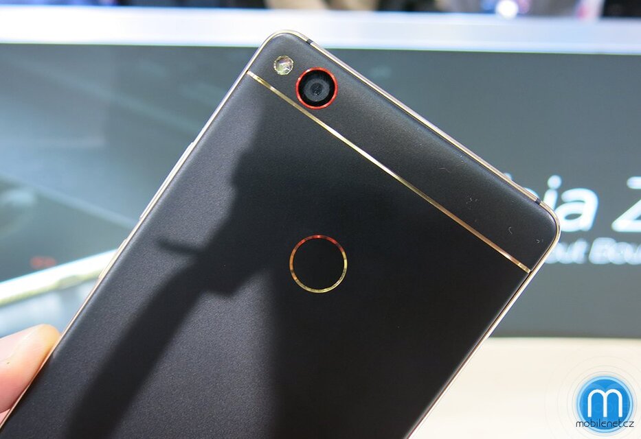 Nubia Z11
