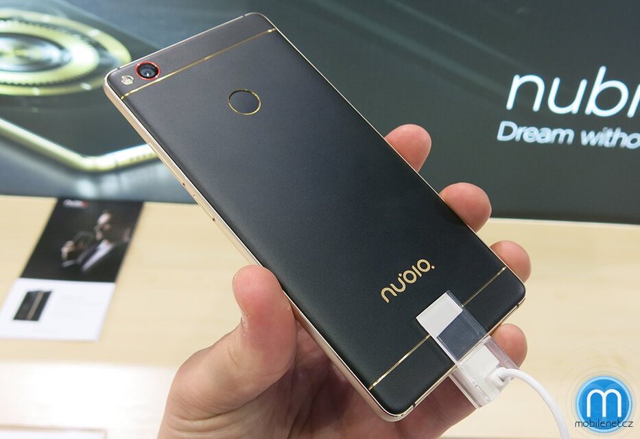 Nubia Z11