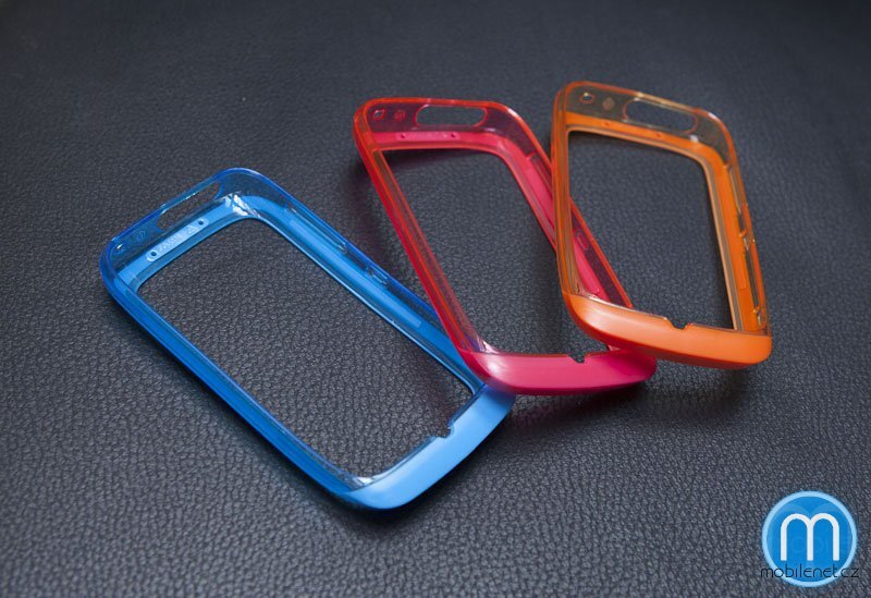 Ochranné rámečky na Nokia Lumia 610