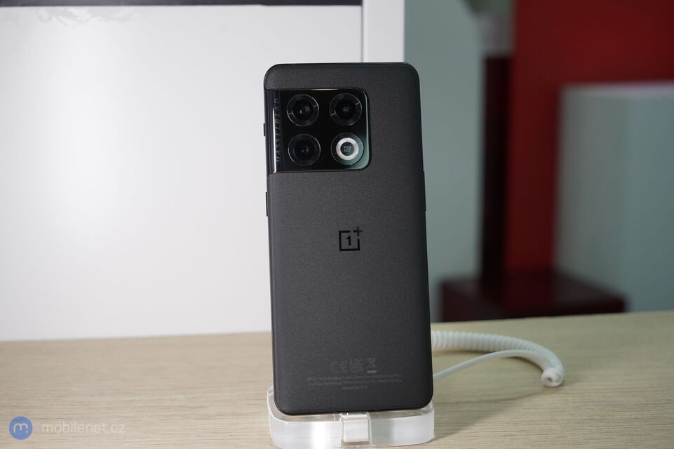 OnePlus 10 Pro