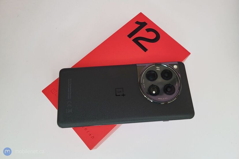 OnePlus 12