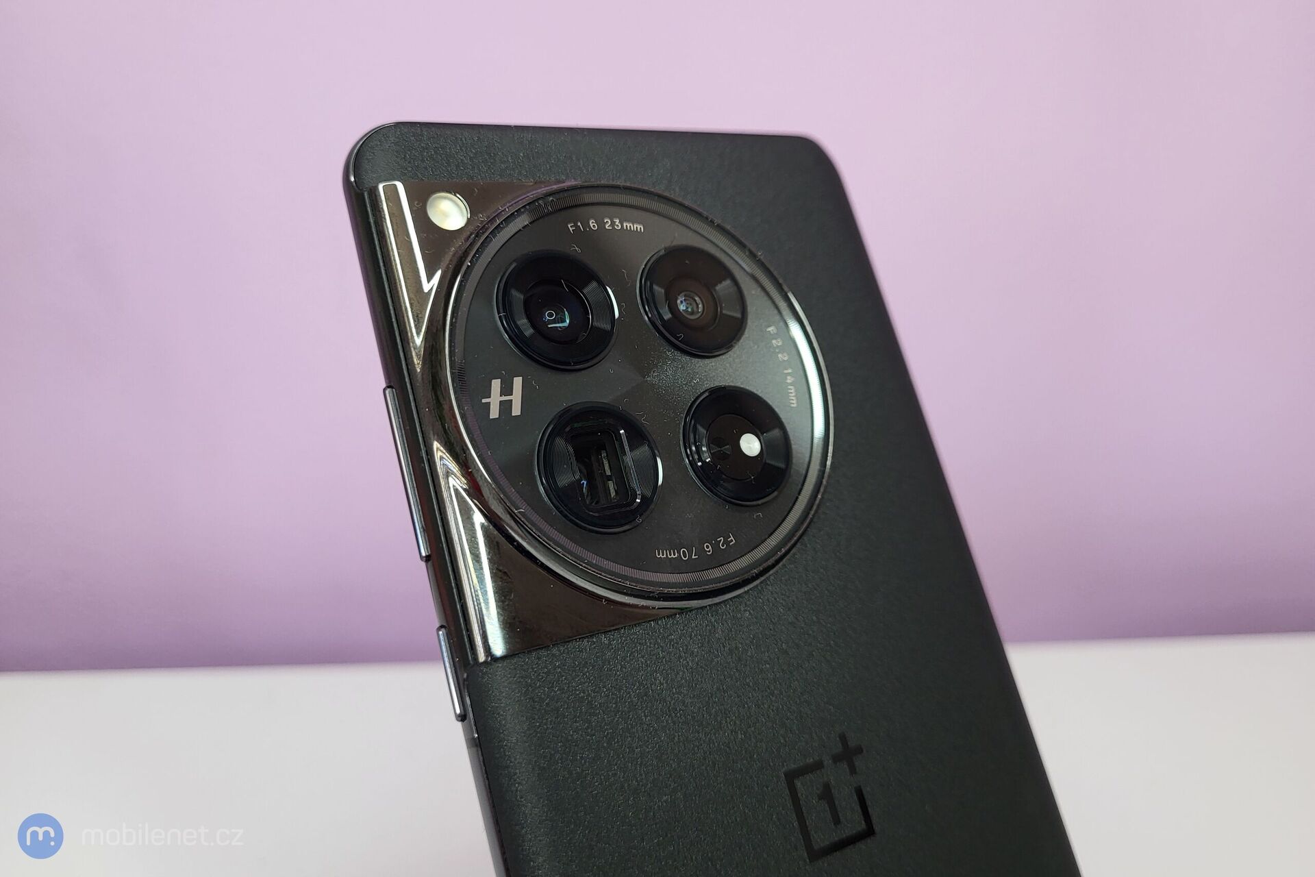 OnePlus 12