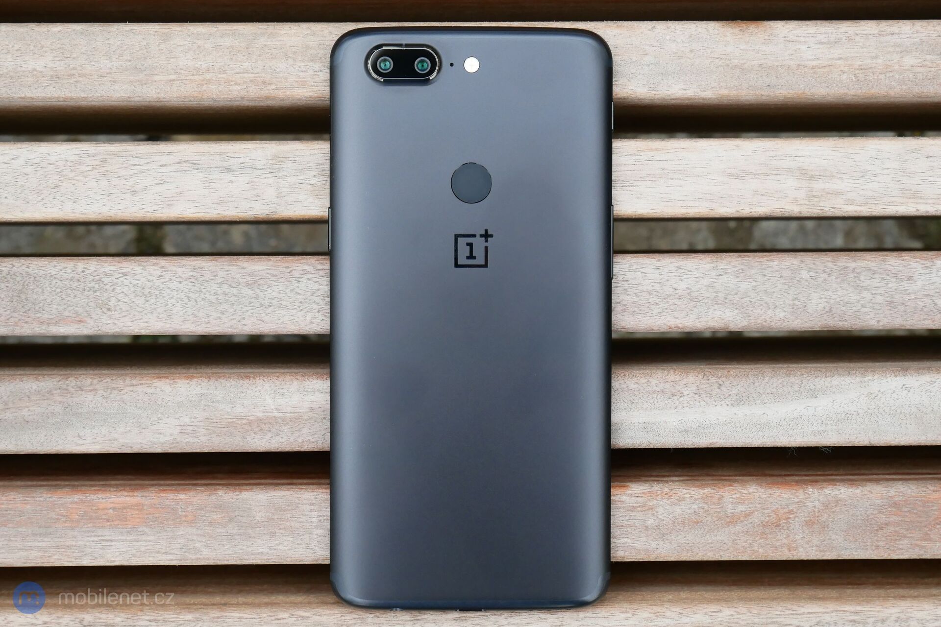 OnePlus 5T