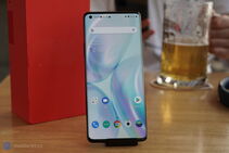 OnePlus 8 Pro
