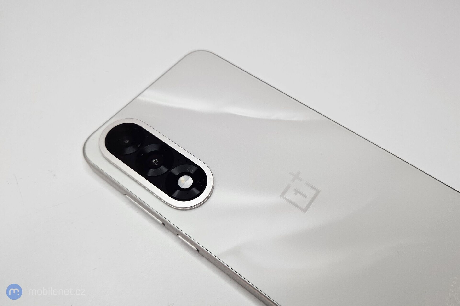 OnePlus Nord 5