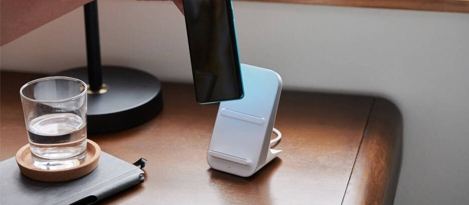 OnePlus Warp Charge 30 Wireless Charger