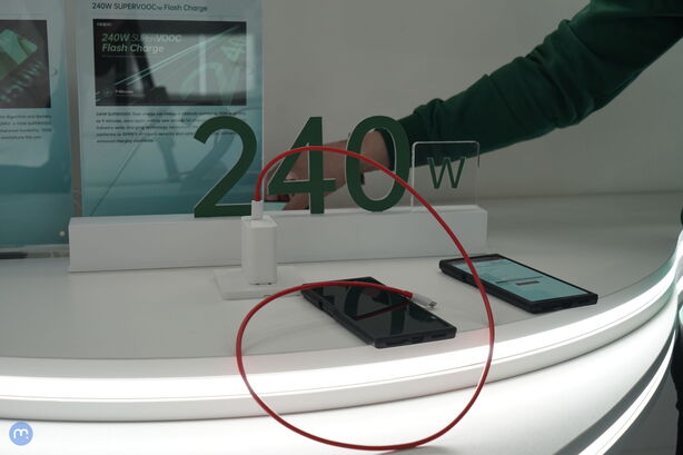 Oppo 240W nabíjení