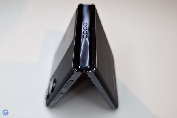 Oppo Find N2 Flip