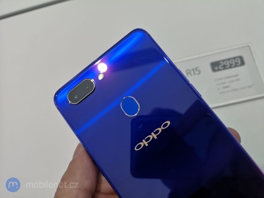 Oppo R15