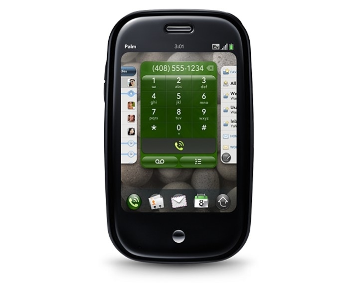 Palm Pre: 8GB, Wi-Fi, GPS, QWERTY, WebOS