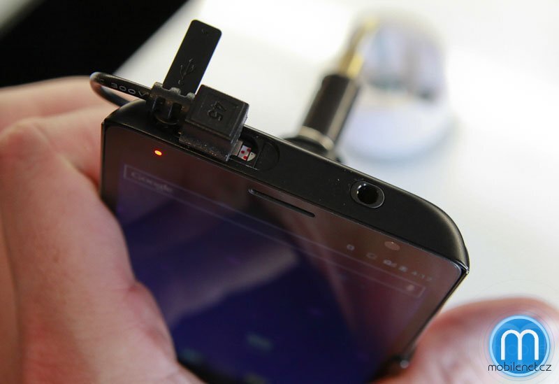 Panasonic Eluga Power