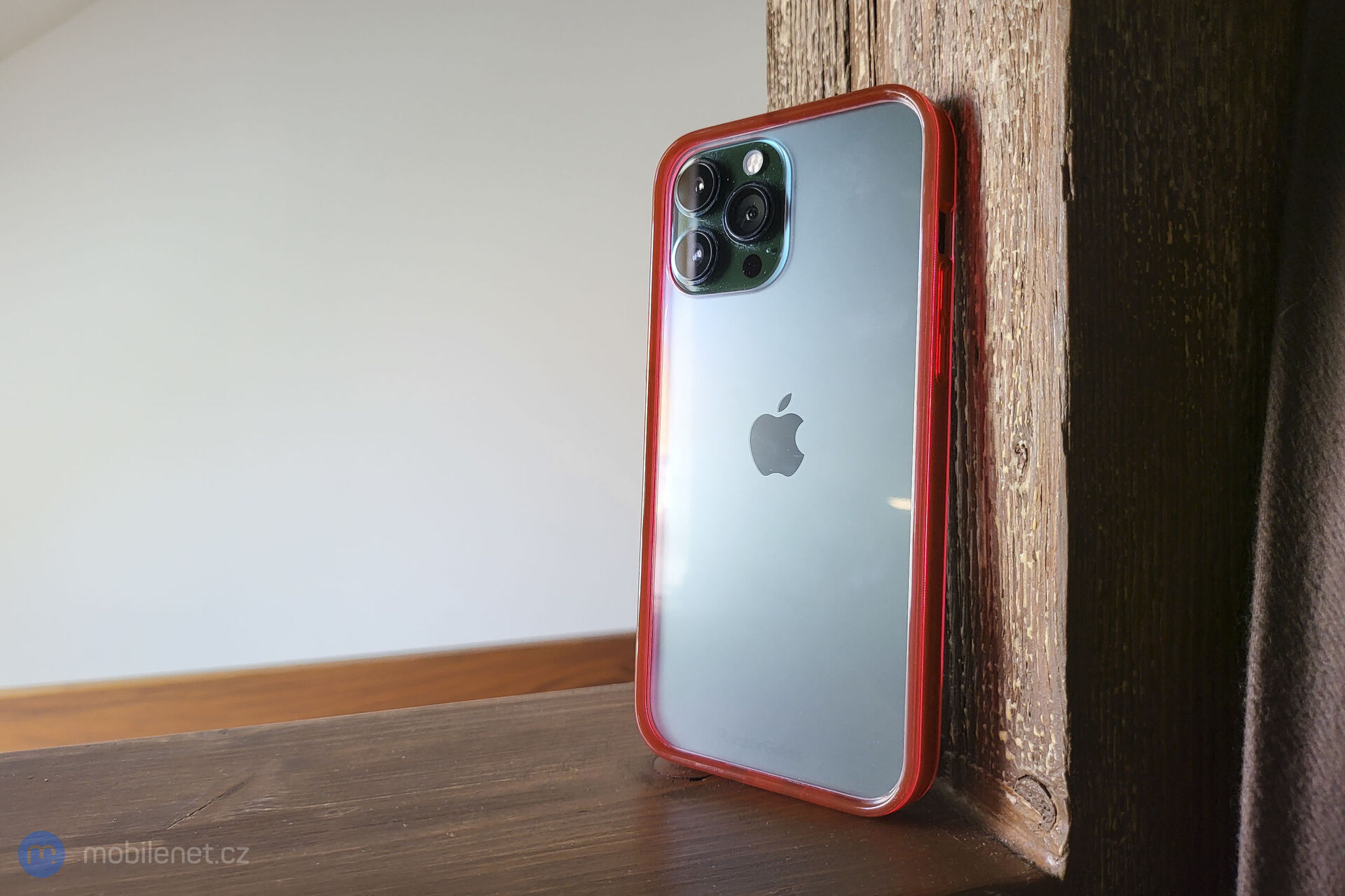 PanzerGlass ClearCaseColor