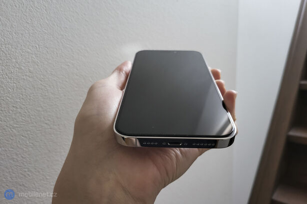 PanzerGlass pro iPhony 14